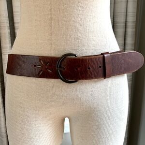 American Eagle brown leather wide belt with cut outs size medium